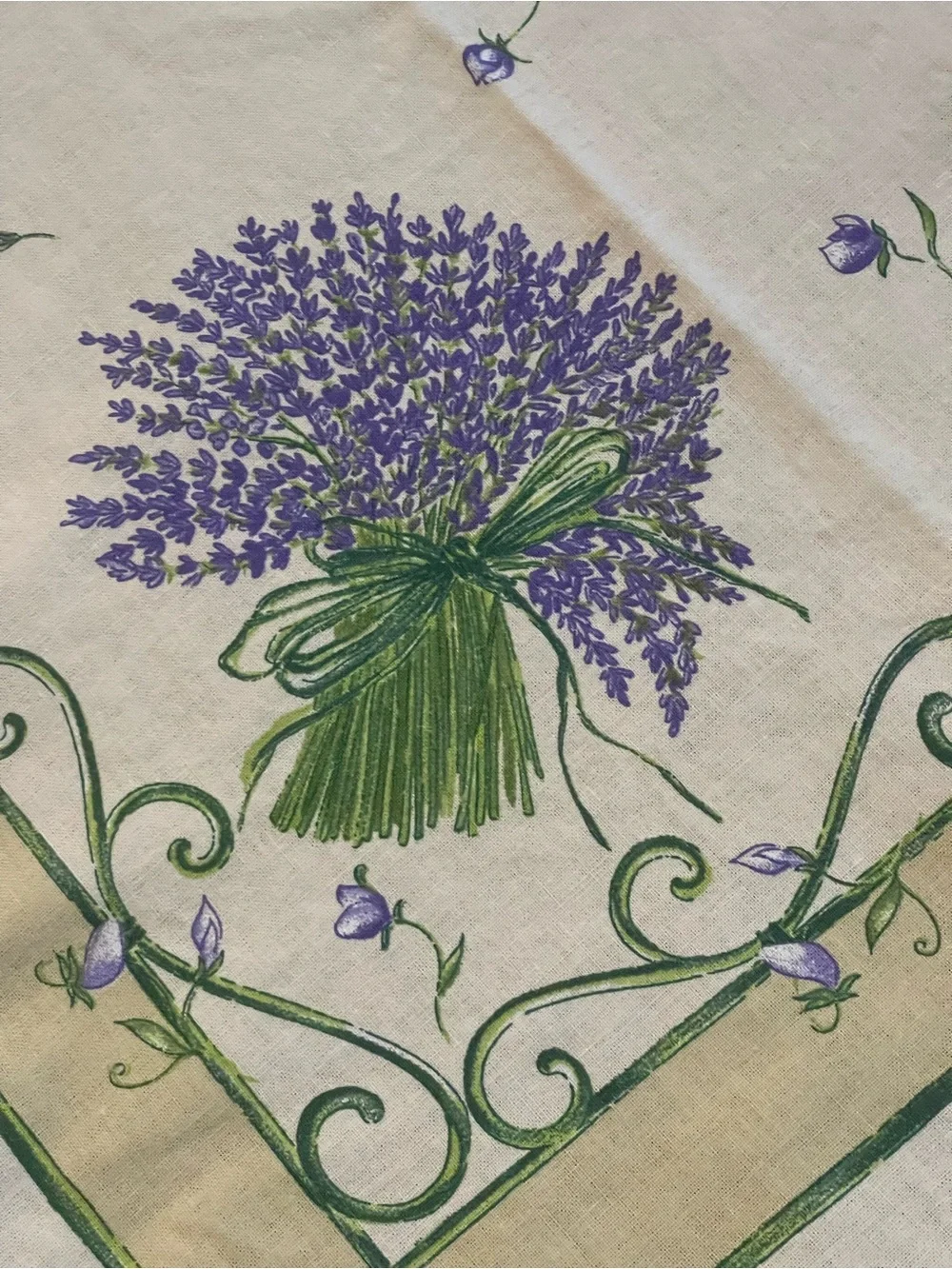 Vintage floral table napkin set of 4